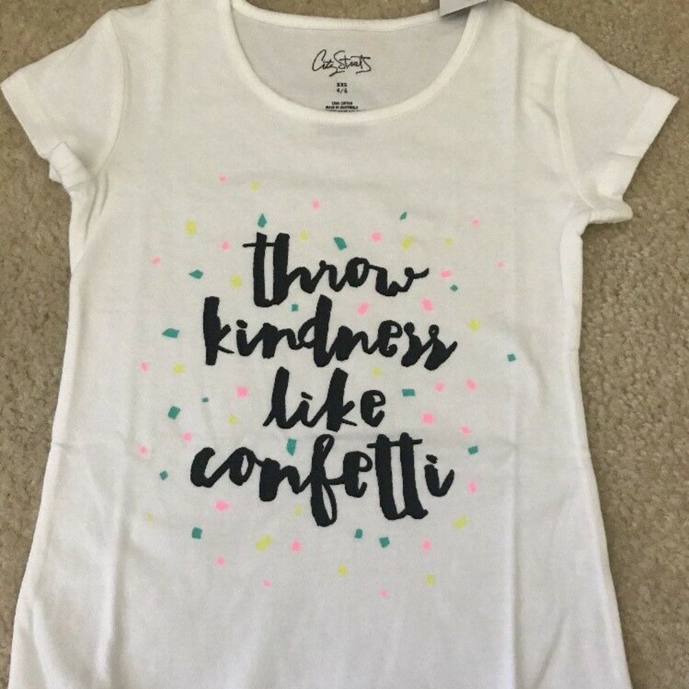 City Streets Graphic Girls Tee Size L